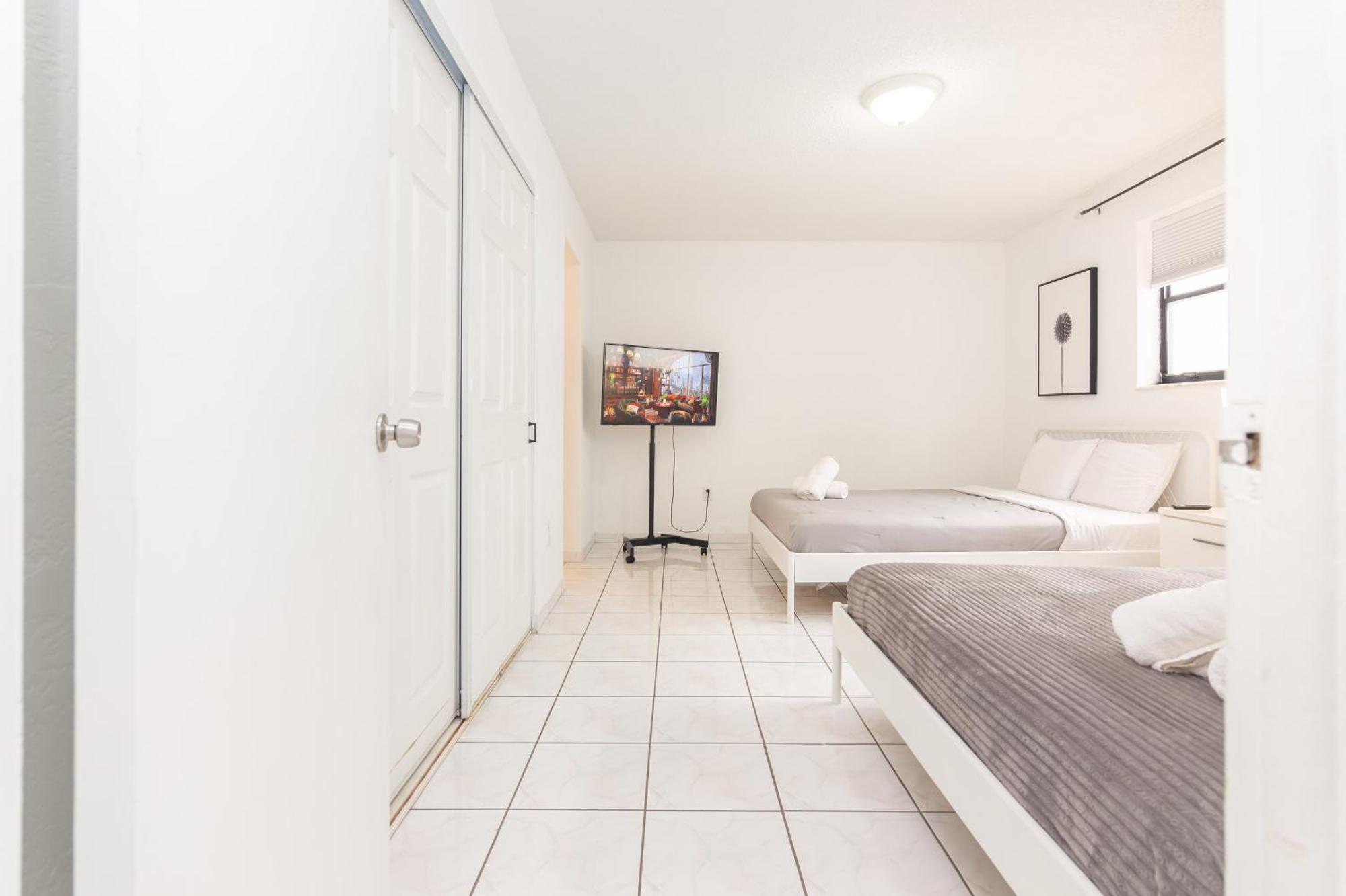 One Bedroom Apartment - With Parking & Balcony - Heart Of Wynwood Miami Dış mekan fotoğraf